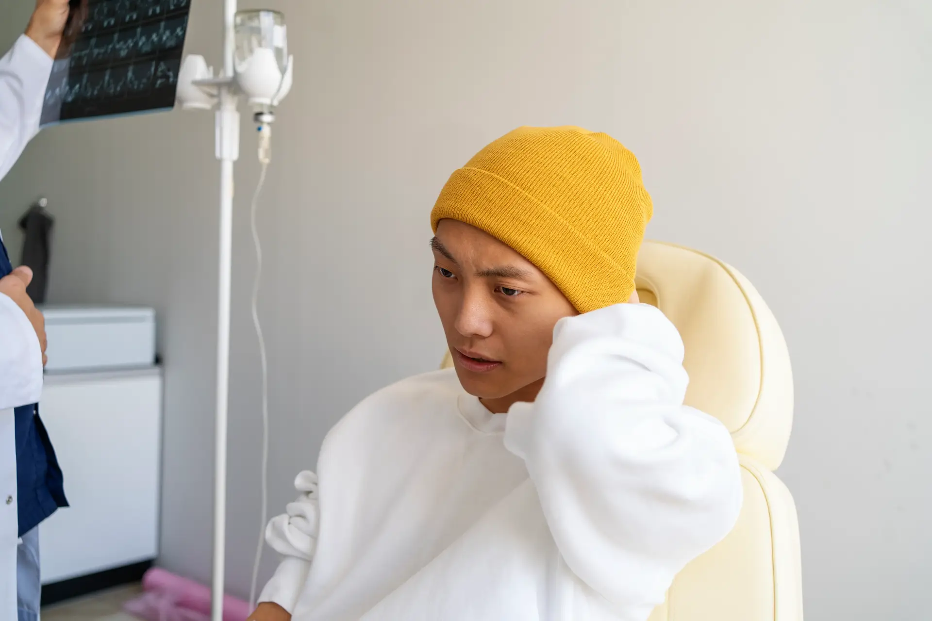 Cancer Symptoms: Early Warning Signs You Should Never Ignore