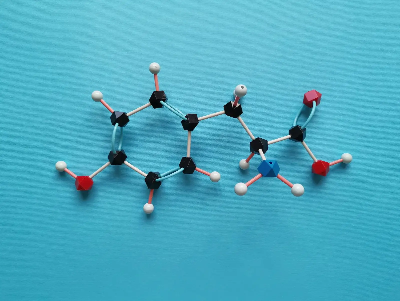 How to Combine with Peptides Training & Nutrition for Better Performance