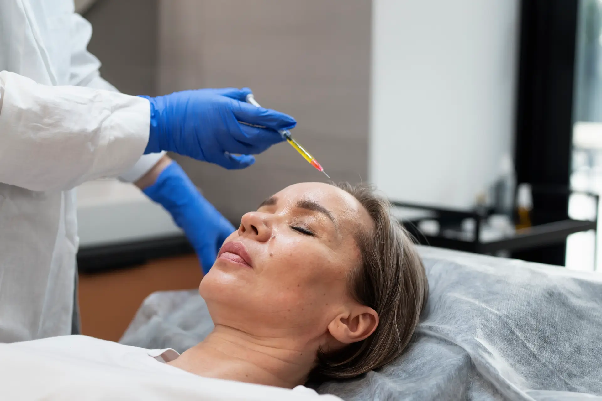 What to Expect From Peptide Therapy: Managing Expectations, Peptide Results & Realistic Before and After Changes